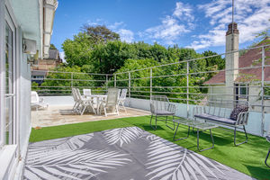 Roof Terrace- click for photo gallery